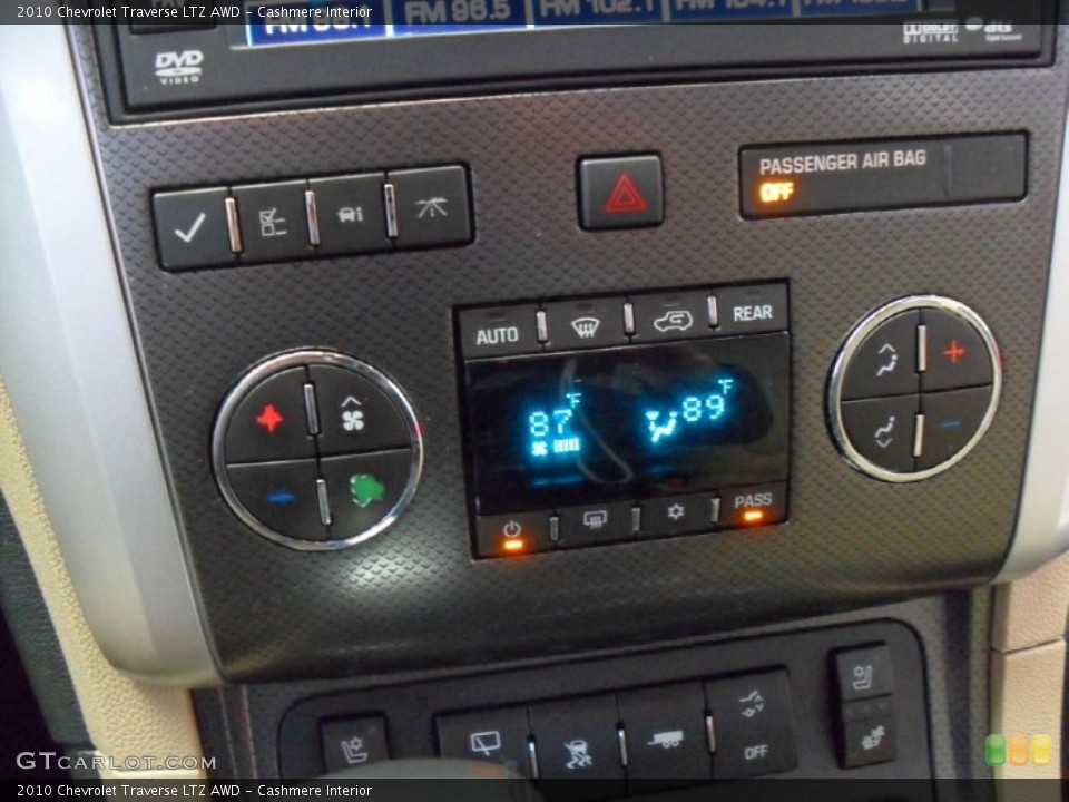 Cashmere Interior Controls for the 2010 Chevrolet Traverse LTZ AWD #74582733