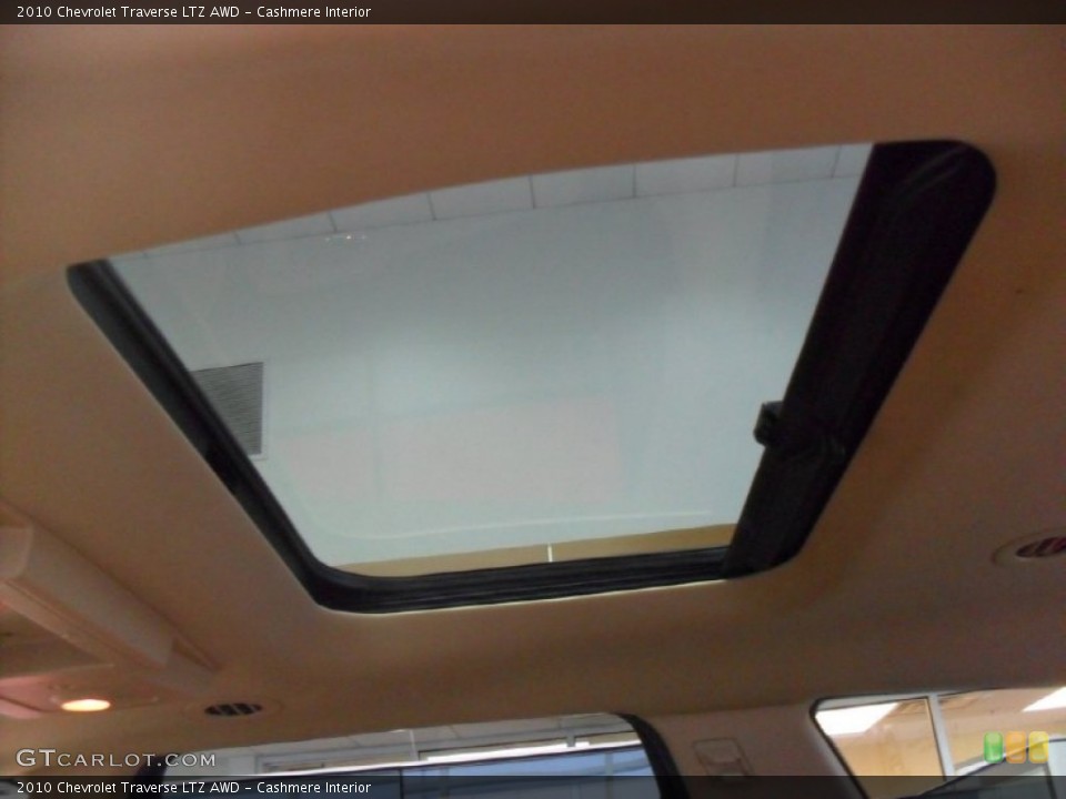 Cashmere Interior Sunroof for the 2010 Chevrolet Traverse LTZ AWD #74582835