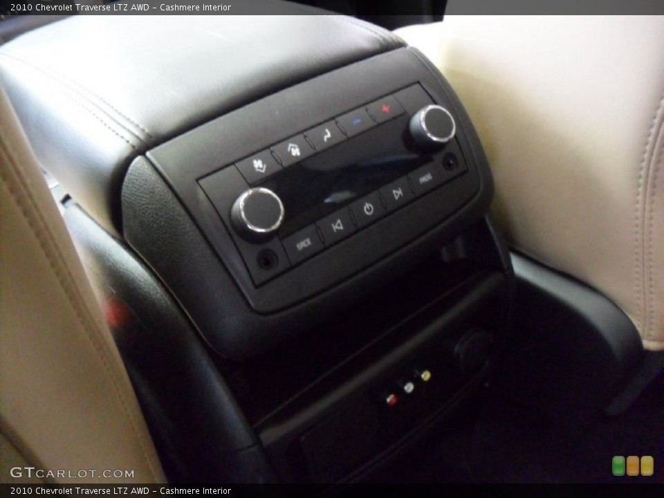 Cashmere Interior Controls for the 2010 Chevrolet Traverse LTZ AWD #74582871