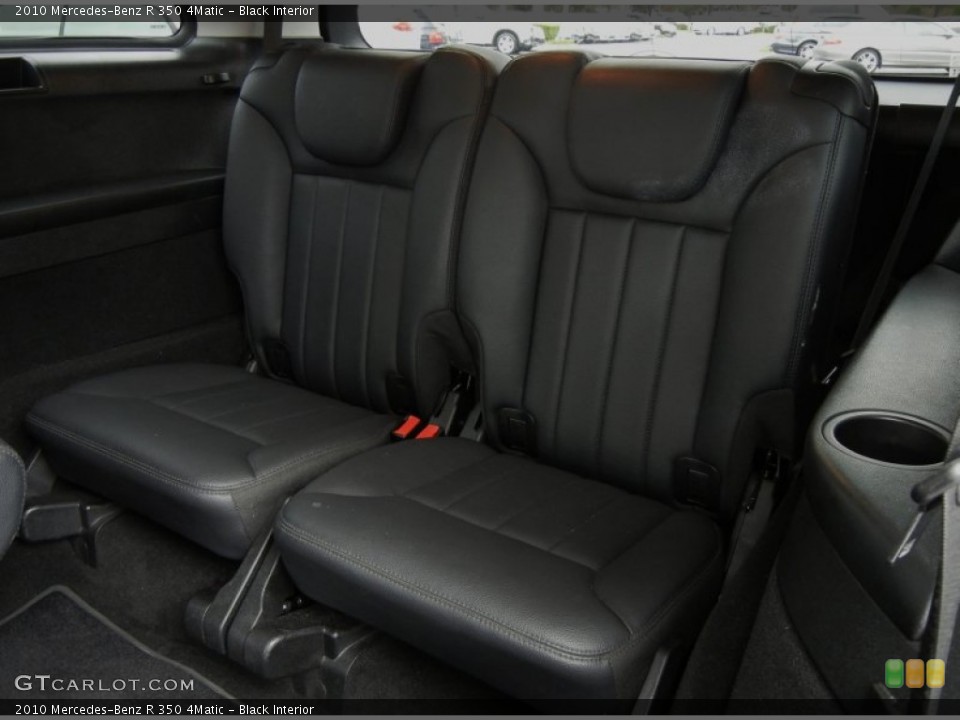 Black Interior Rear Seat for the 2010 Mercedes-Benz R 350 4Matic #74587638