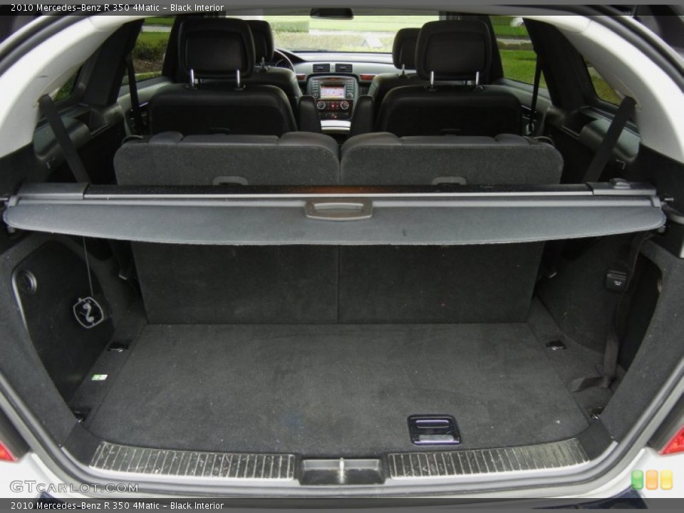 Black Interior Trunk for the 2010 Mercedes-Benz R 350 4Matic #74587835