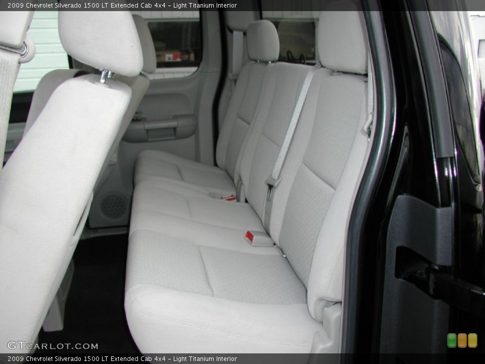 Light Titanium Interior Rear Seat for the 2009 Chevrolet Silverado 1500 LT Extended Cab 4x4 #74591183