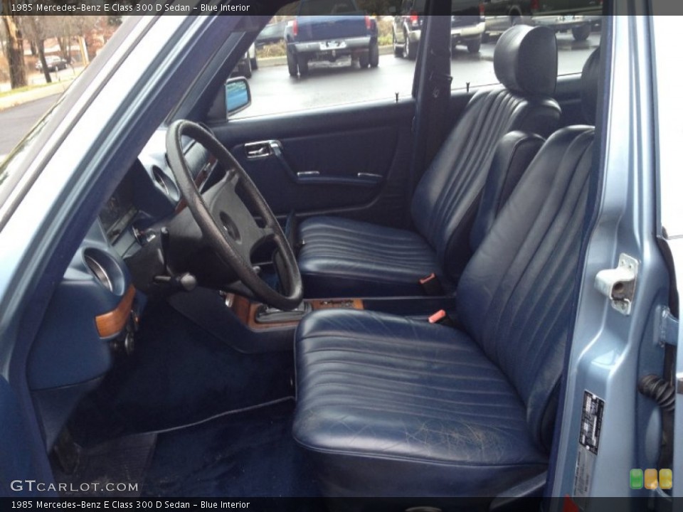 Blue Interior Front Seat for the 1985 Mercedes-Benz E Class 300 D Sedan #74593946