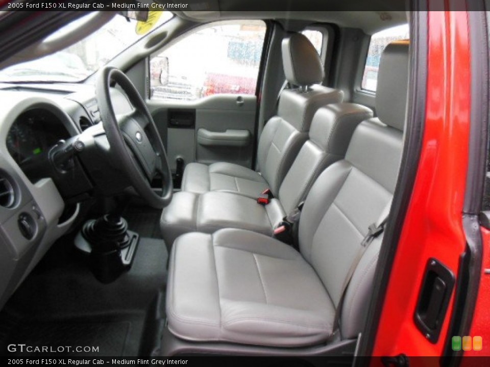 Medium Flint Grey Interior Front Seat for the 2005 Ford F150 XL Regular Cab #74599082