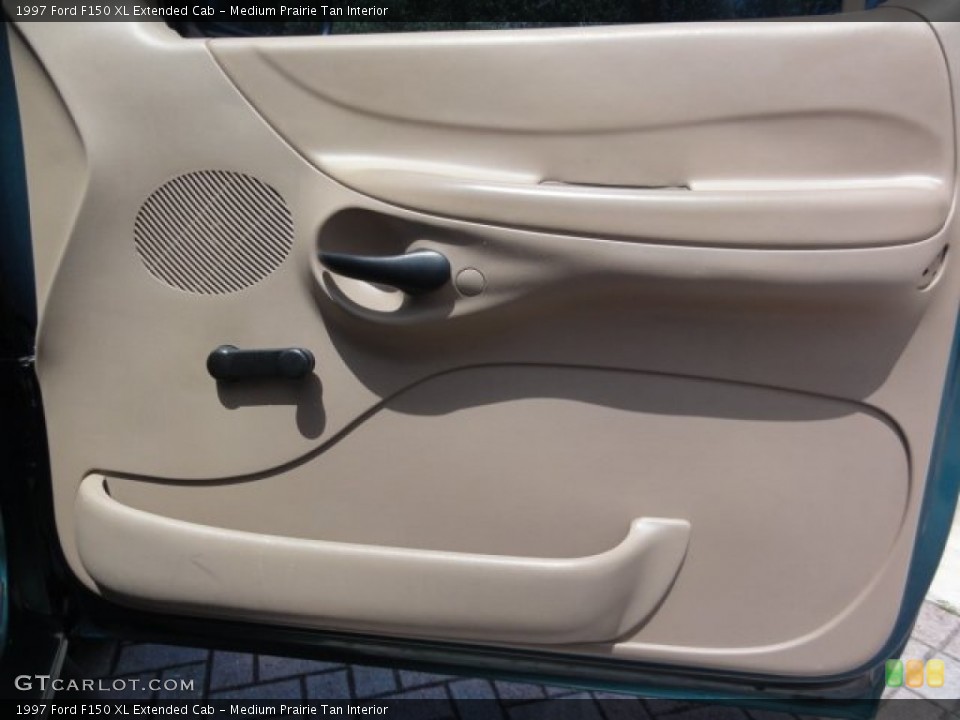 Medium Prairie Tan Interior Door Panel for the 1997 Ford F150 XL Extended Cab #74599412