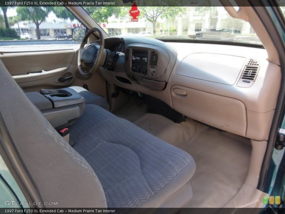 Medium Prairie Tan Interior Dashboard for the 1997 Ford F150 XL Extended Cab #74599439