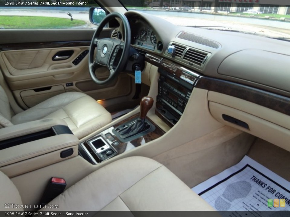 Sand Interior Dashboard for the 1998 BMW 7 Series 740iL Sedan #74608034