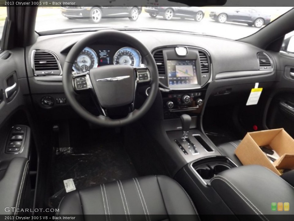 Black Interior Photo for the 2013 Chrysler 300 S V8 #74615063