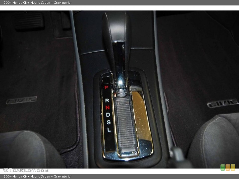 Gray Interior Transmission for the 2004 Honda Civic Hybrid Sedan #74644575
