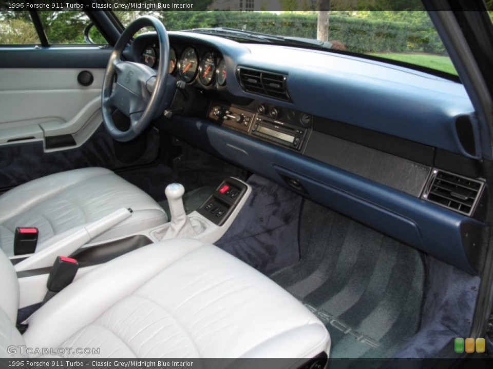 Classic Grey/Midnight Blue Interior Photo for the 1996 Porsche 911 Turbo #74656323