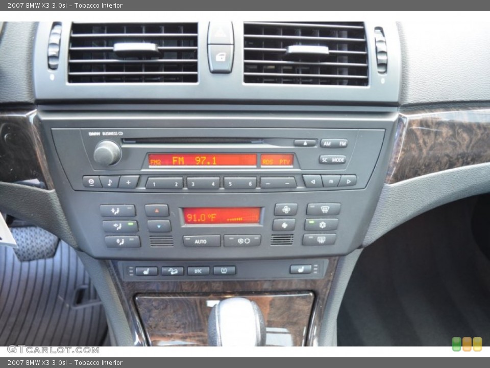 Tobacco Interior Controls for the 2007 BMW X3 3.0si #74679090
