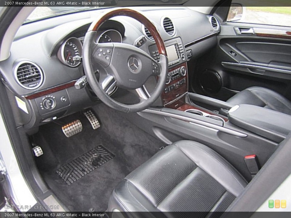 Black Interior Prime Interior for the 2007 Mercedes-Benz ML 63 AMG 4Matic #74682696