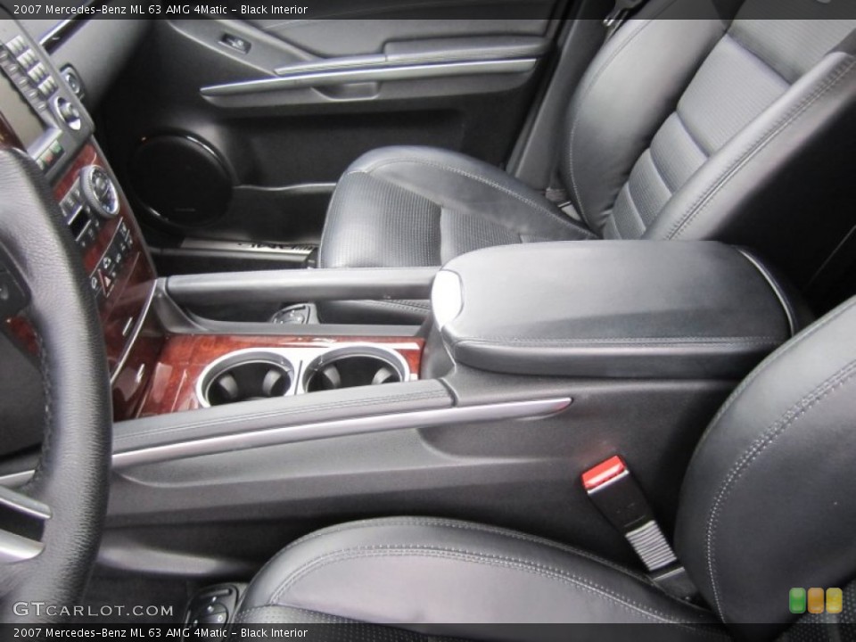 Black Interior Photo for the 2007 Mercedes-Benz ML 63 AMG 4Matic #74682717