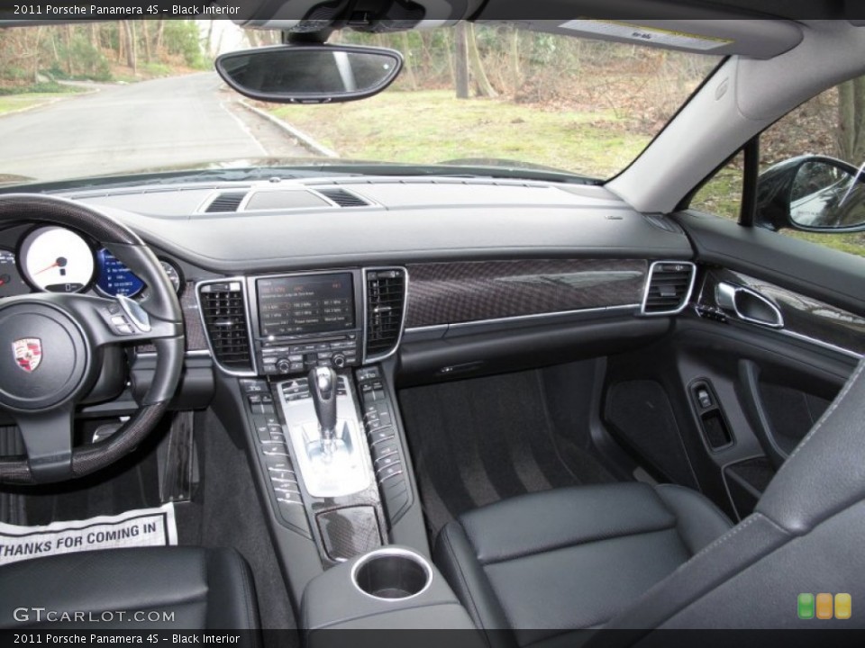 Black Interior Photo for the 2011 Porsche Panamera 4S #74698258