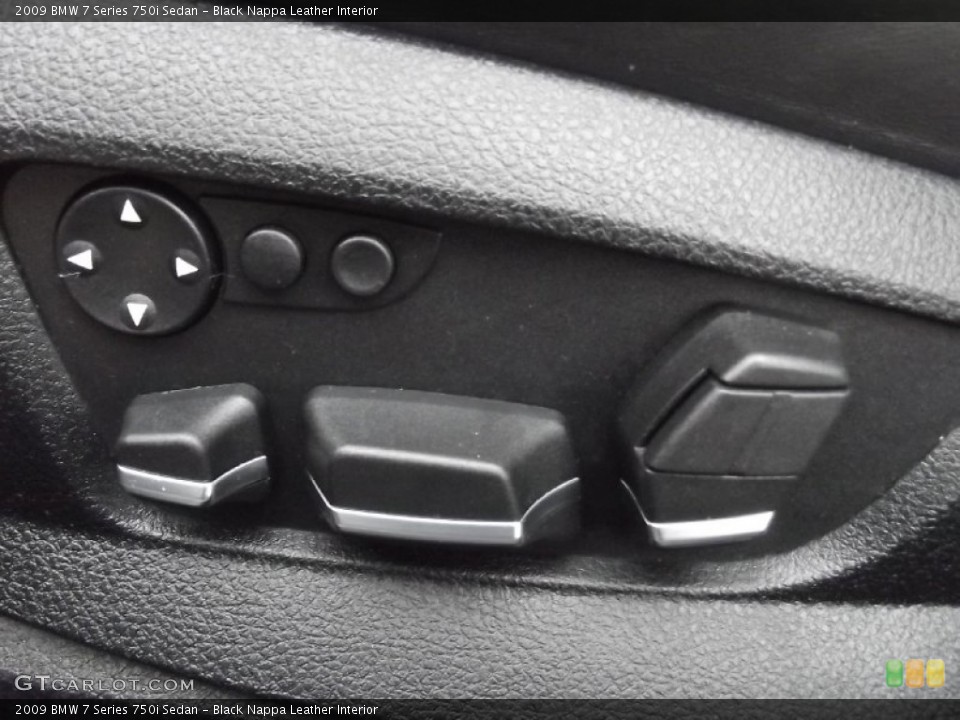 Black Nappa Leather Interior Controls for the 2009 BMW 7 Series 750i Sedan #74703337