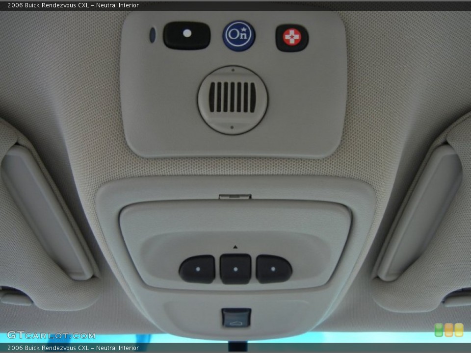 Neutral Interior Controls for the 2006 Buick Rendezvous CXL #74707609