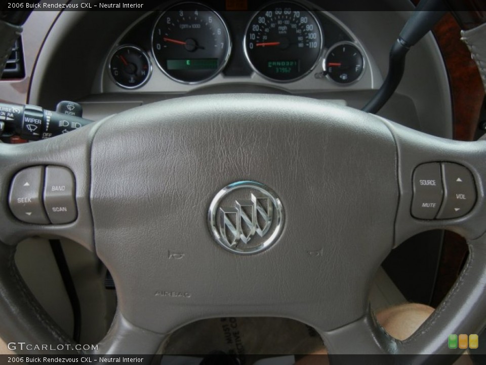 Neutral Interior Controls for the 2006 Buick Rendezvous CXL #74707624