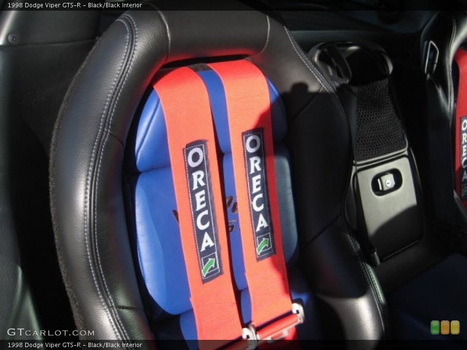 Black/Black Interior Front Seat for the 1998 Dodge Viper GTS-R #74725529