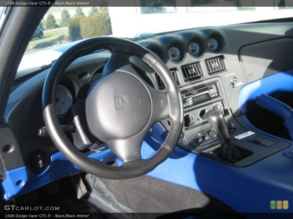 Black/Black Interior Dashboard for the 1998 Dodge Viper GTS-R #74725572