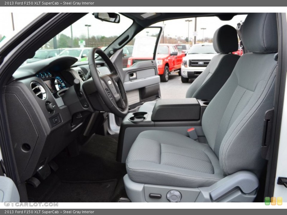 Steel Gray Interior Photo for the 2013 Ford F150 XLT SuperCab #74729540