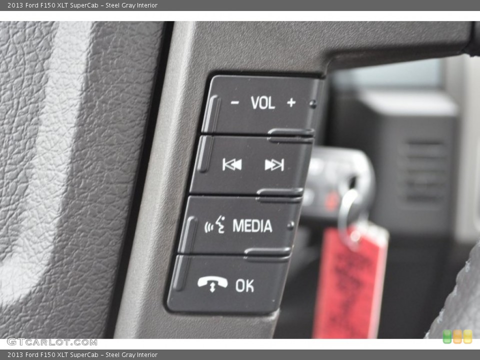 Steel Gray Interior Controls for the 2013 Ford F150 XLT SuperCab #74729878