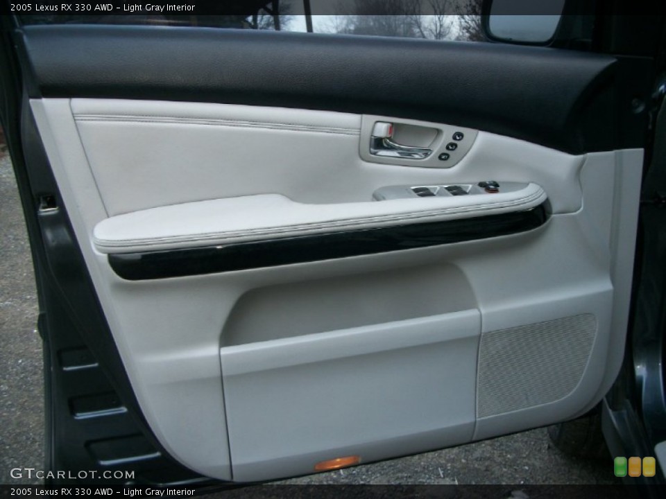 Light Gray Interior Door Panel for the 2005 Lexus RX 330 AWD #74734803