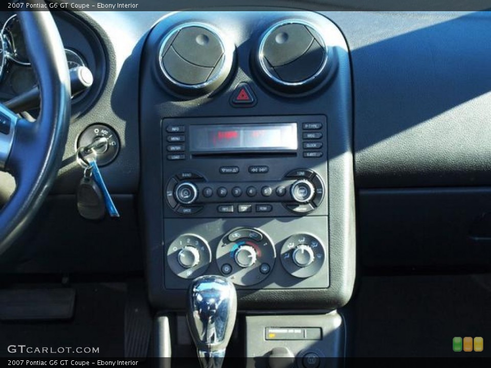 Ebony Interior Controls for the 2007 Pontiac G6 GT Coupe #74739622