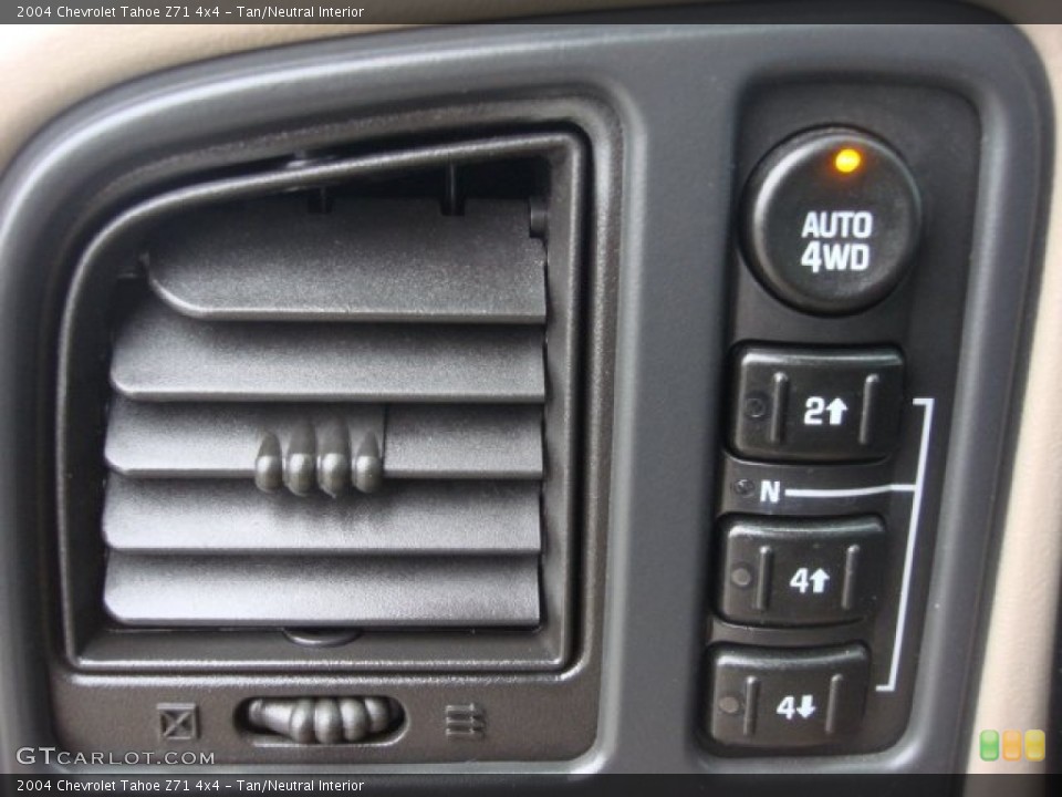 Tan/Neutral Interior Controls for the 2004 Chevrolet Tahoe Z71 4x4 #74740411