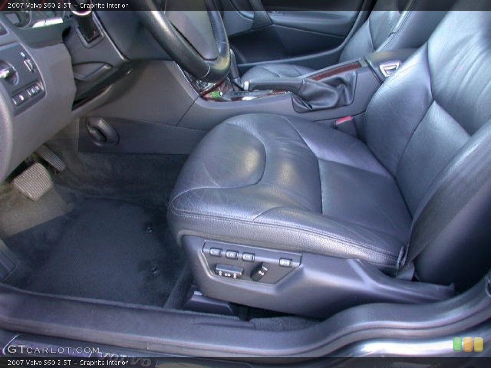 Graphite Interior Front Seat for the 2007 Volvo S60 2.5T #74750190