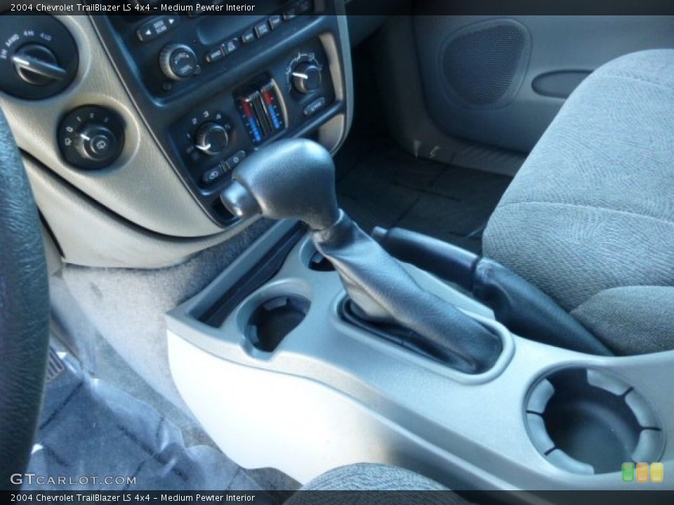 Medium Pewter Interior Transmission for the 2004 Chevrolet TrailBlazer LS 4x4 #74787742