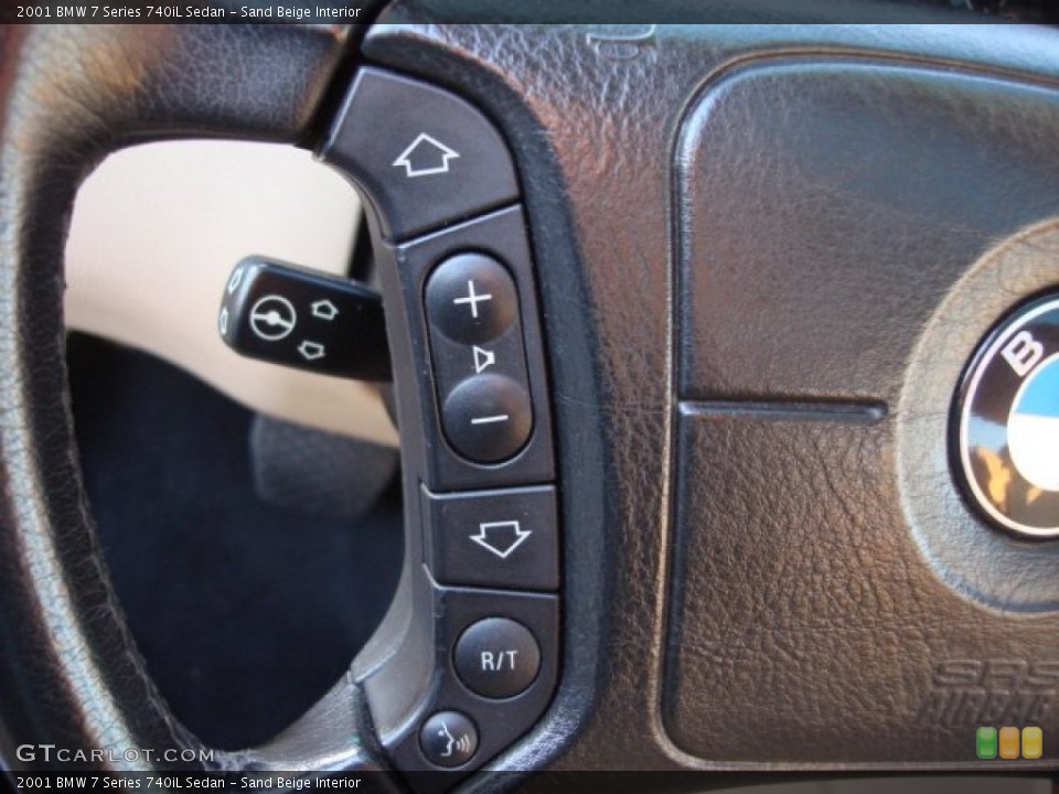 Sand Beige Interior Controls for the 2001 BMW 7 Series 740iL Sedan #74789241