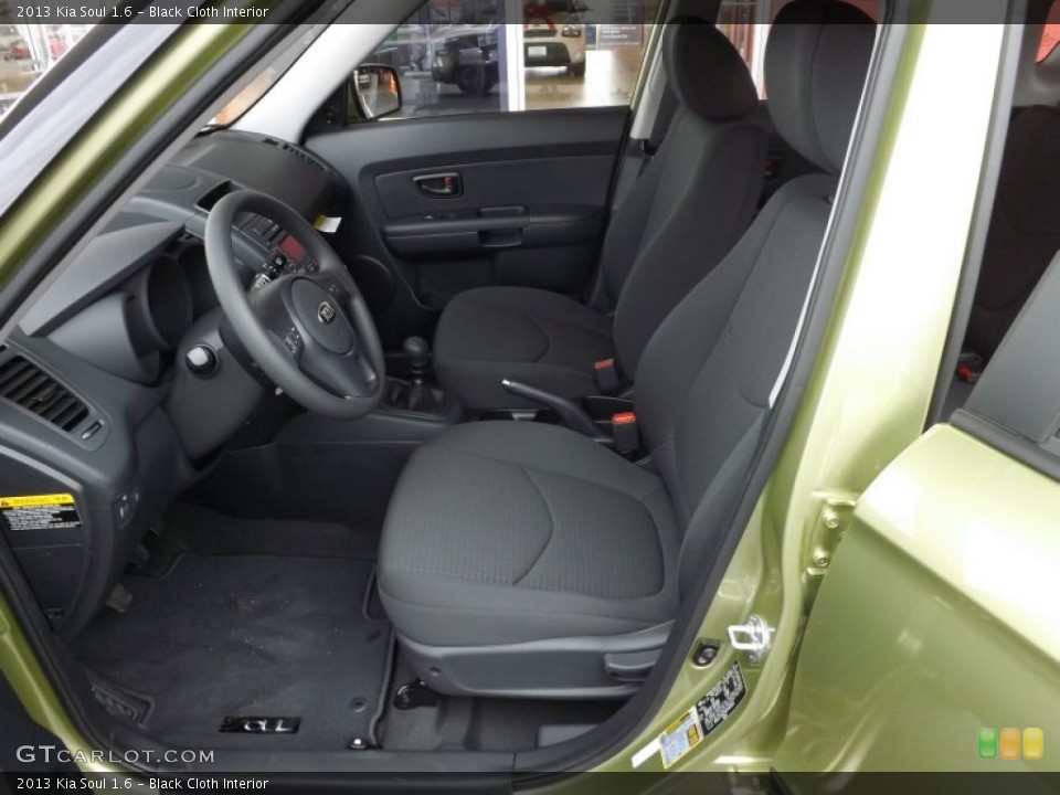 Black Cloth Interior Front Seat for the 2013 Kia Soul 1.6 #74794695