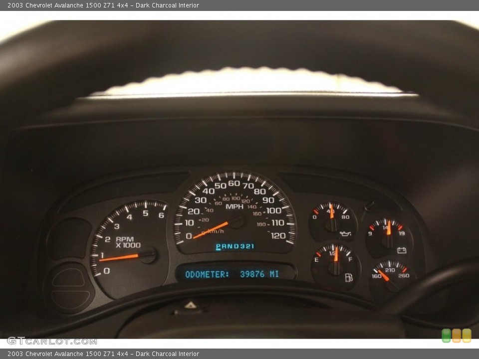 Dark Charcoal Interior Gauges for the 2003 Chevrolet Avalanche 1500 Z71 4x4 #74806184