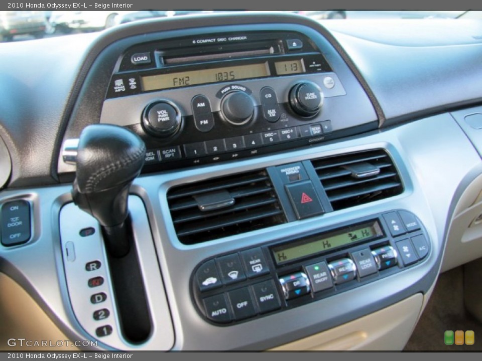 Beige Interior Controls for the 2010 Honda Odyssey EX-L #74811735