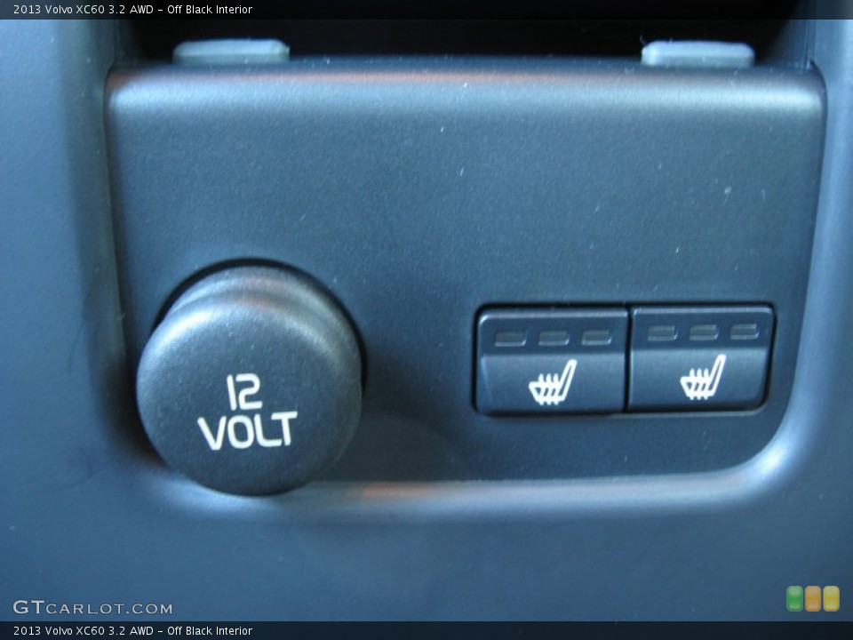 Off Black Interior Controls for the 2013 Volvo XC60 3.2 AWD #74817959