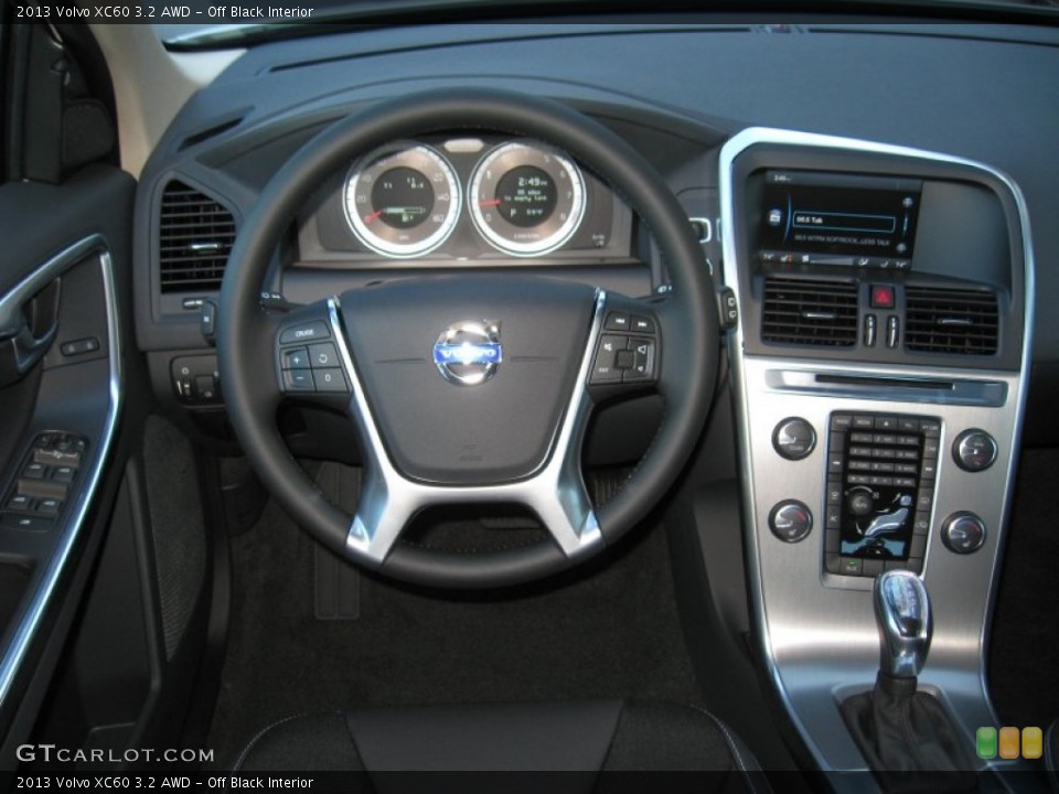 Off Black Interior Dashboard for the 2013 Volvo XC60 3.2 AWD #74818052