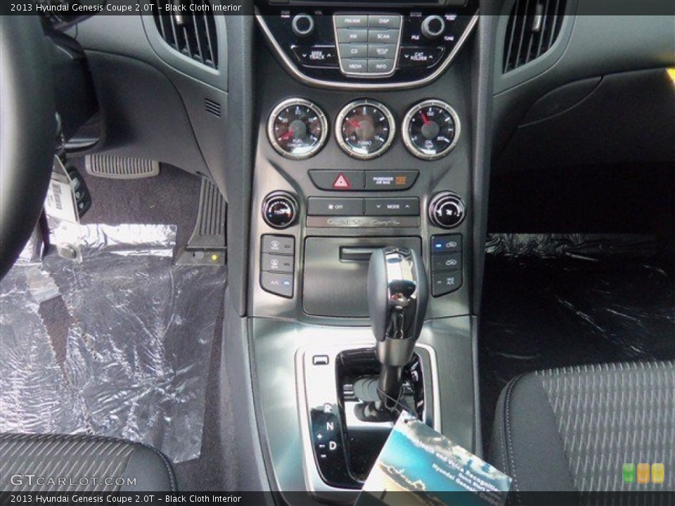 Black Cloth Interior Controls for the 2013 Hyundai Genesis Coupe 2.0T #74836282