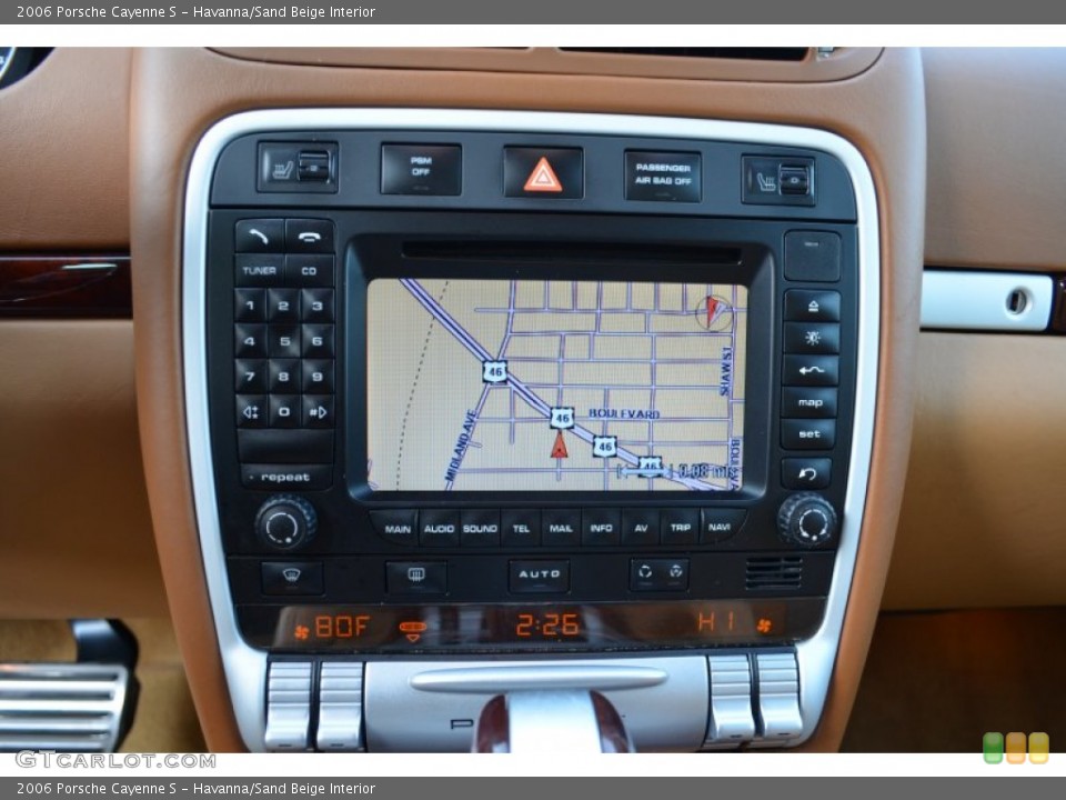 Havanna/Sand Beige Interior Navigation for the 2006 Porsche Cayenne S #74853941