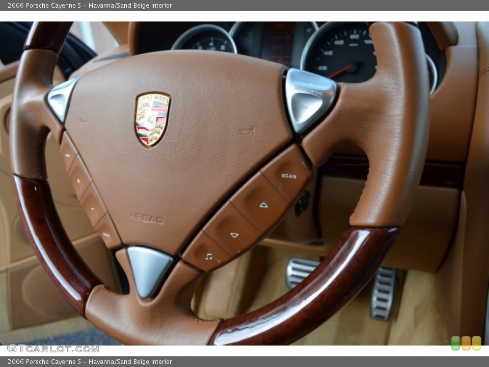 Havanna/Sand Beige Interior Steering Wheel for the 2006 Porsche Cayenne S #74853972