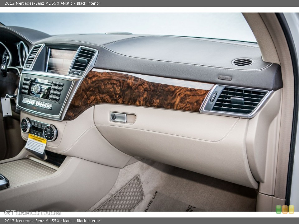Black Interior Dashboard for the 2013 Mercedes-Benz ML 550 4Matic #74870859