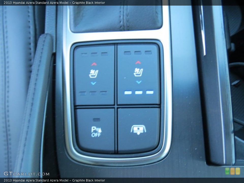 Graphite Black Interior Controls for the 2013 Hyundai Azera  #74882068