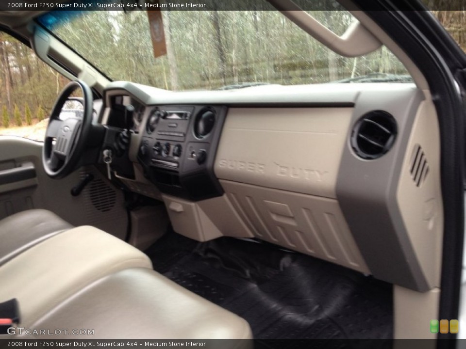 Medium Stone Interior Dashboard for the 2008 Ford F250 Super Duty XL SuperCab 4x4 #74883648