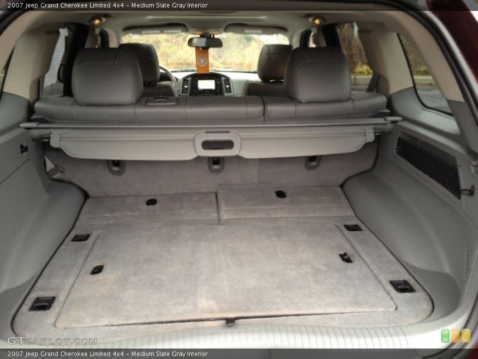 Medium Slate Gray Interior Trunk for the 2007 Jeep Grand Cherokee Limited 4x4 #74884918