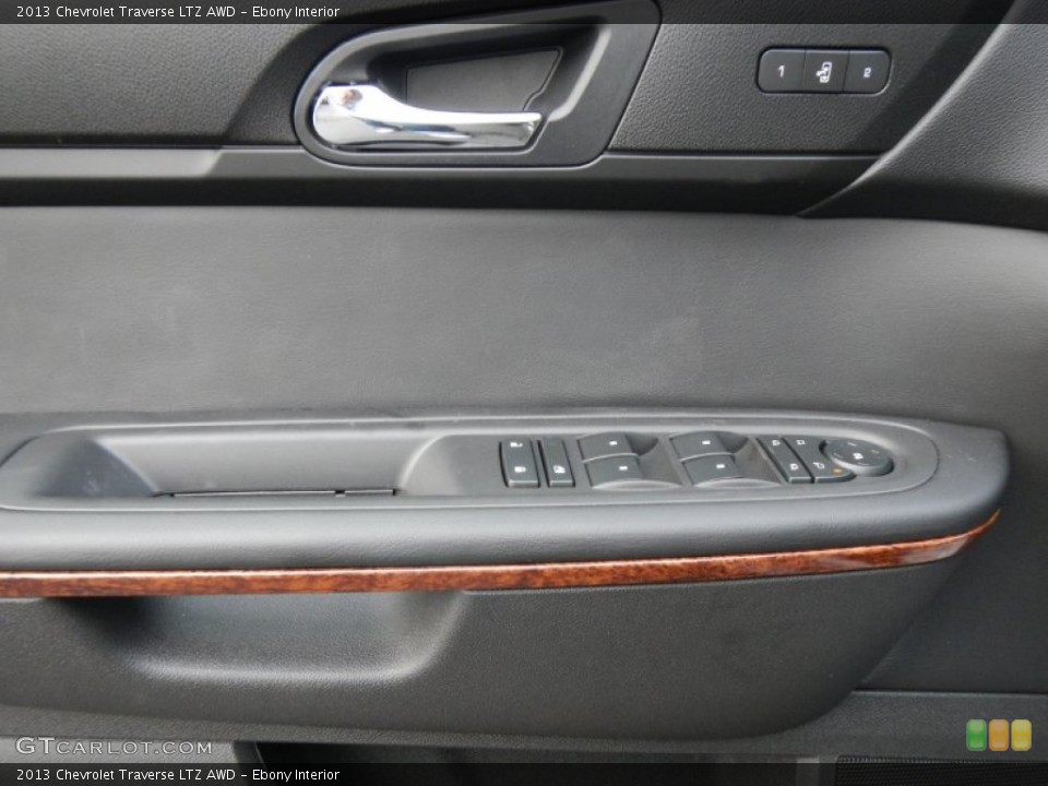 Ebony Interior Controls for the 2013 Chevrolet Traverse LTZ AWD #74887974