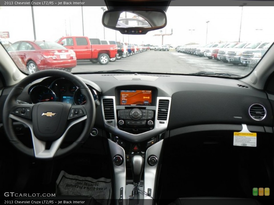 Jet Black Interior Dashboard for the 2013 Chevrolet Cruze LTZ/RS #74888901