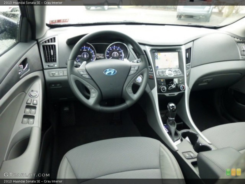 Gray Interior Dashboard for the 2013 Hyundai Sonata SE #74889189