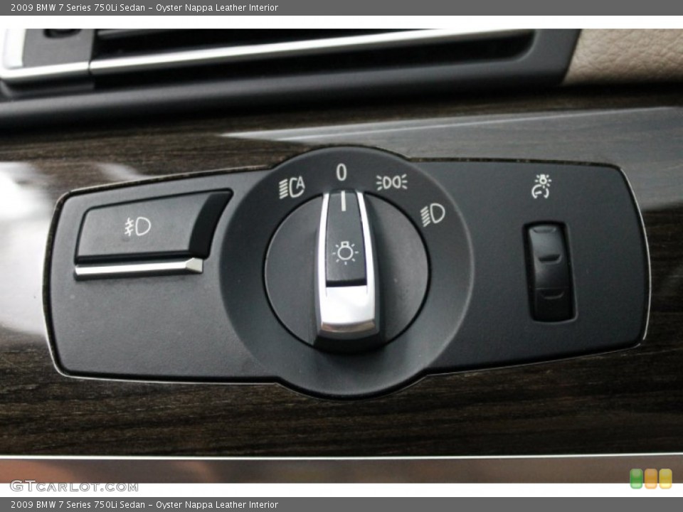 Oyster Nappa Leather Interior Controls for the 2009 BMW 7 Series 750Li Sedan #74890969