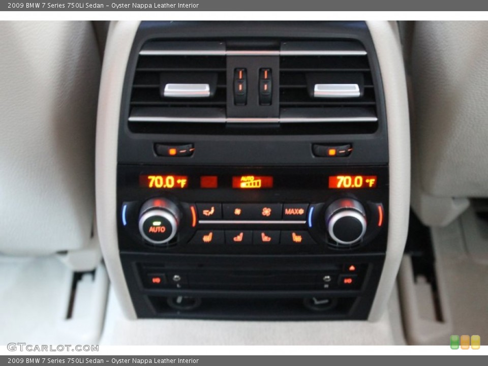 Oyster Nappa Leather Interior Controls for the 2009 BMW 7 Series 750Li Sedan #74891147