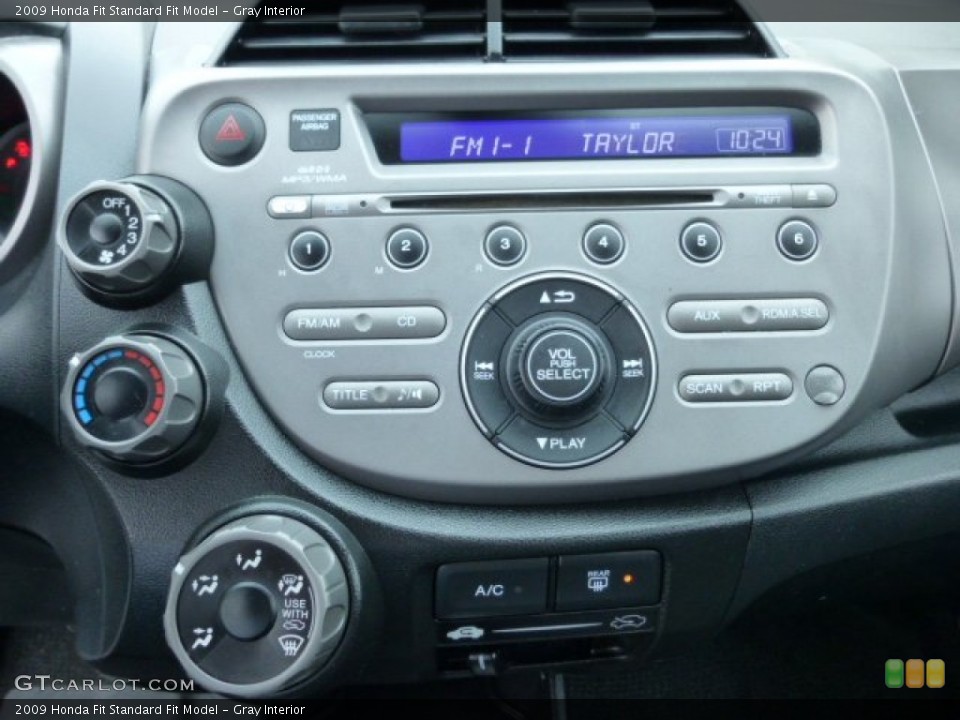 Gray Interior Controls for the 2009 Honda Fit  #74891568