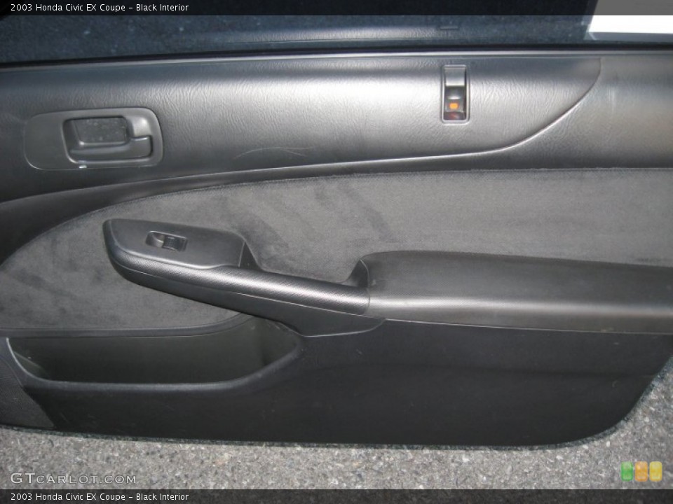 Black Interior Door Panel for the 2003 Honda Civic EX Coupe #74897029